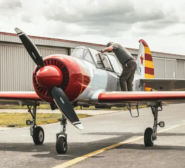 Aviation specialized logistics and courier service UK